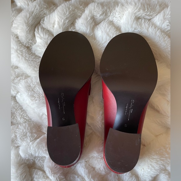 Salvatore Ferragamo Rolo Block-Heel Leather Loafers. New in Box. Size 6D. - Picture 14 of 16